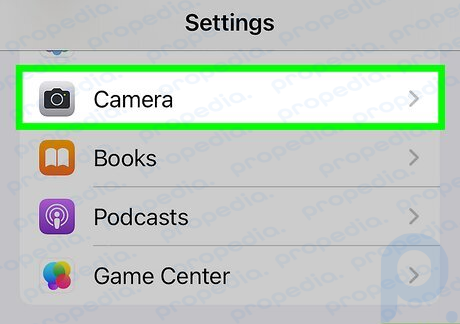 Adım 2 Aşağı kaydırın ve Kamera'yı seçin.