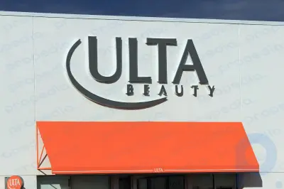 Ulta Beauty supera estimativas de lucro e vendas e afirma que vê crescimento no futuro