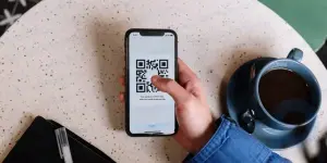 Rusya'da Mir kartları için Apple Pay ve Google Pay'in bir analogunu hazırlıyorlar