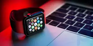 High-quality renders of the Apple Watch Series 8 with flat edges have appeared on the Internet