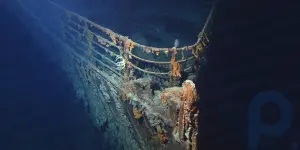 L'épave du Titanic a été montrée dans des images d'archives qui n'ont pas été publiées auparavant:
