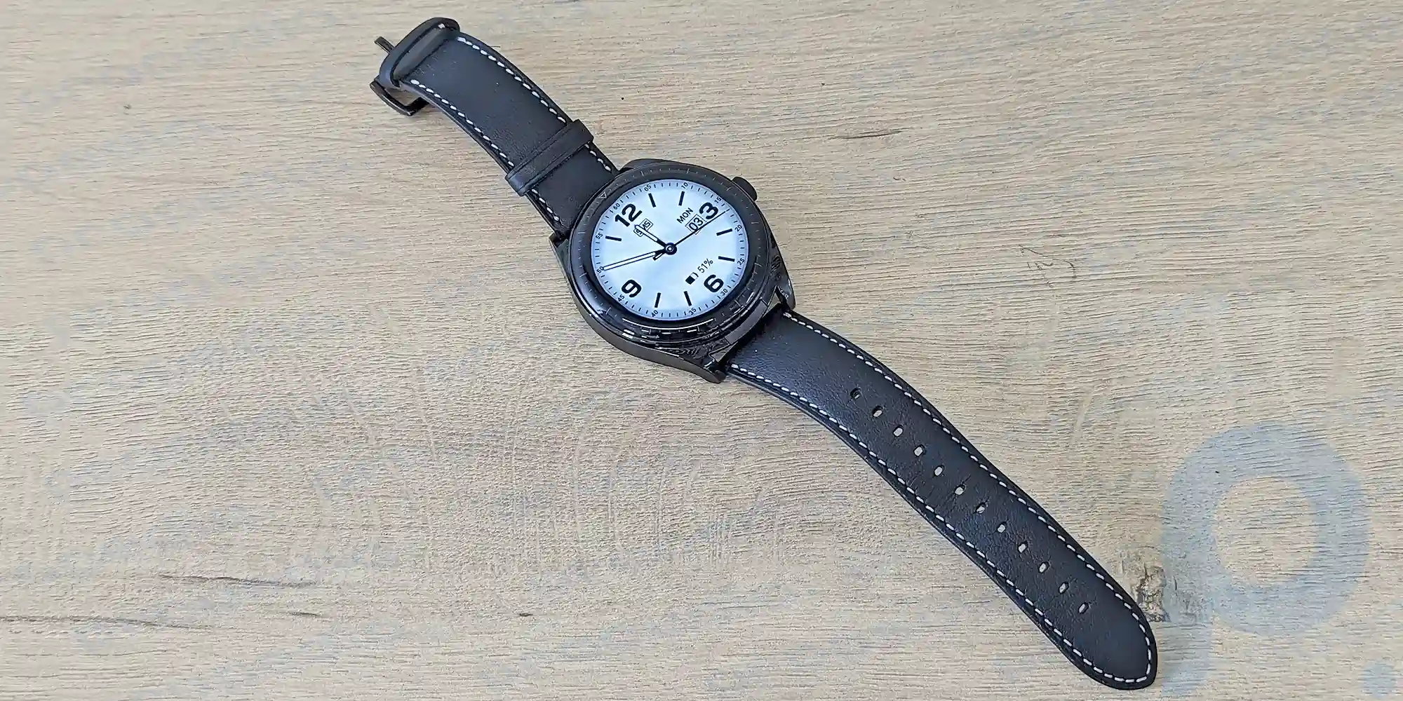 Huawei Watch Buds: appearance