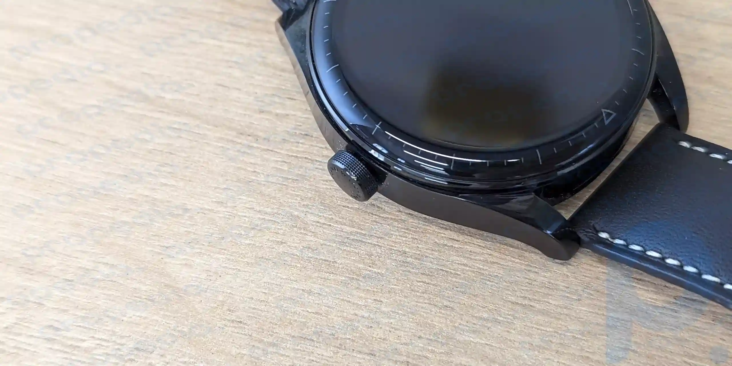 Huawei Watch Buds: the inside of the watch