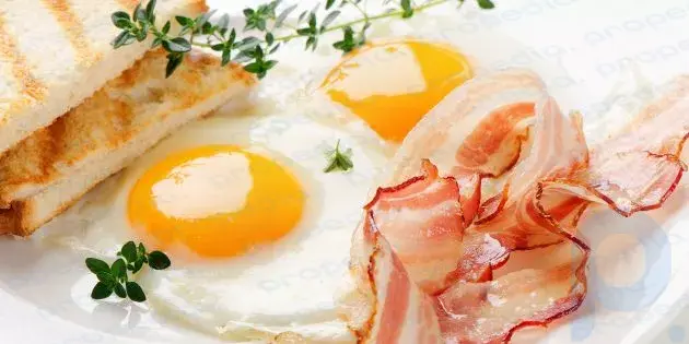 Comment faire des œufs au plat classiques