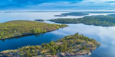 Karelya'da görülecek yerler: doğal ve tarihi yerler