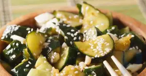 Sebze Festivali: Asya tarzında sıcak yeşil salata hazırlamak