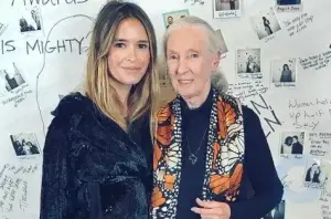 Miroslava Duma parou de esconder sua terceira gravidez