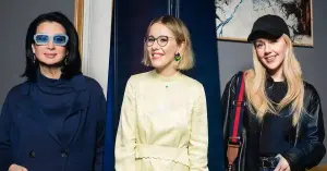 Sobchak sonrió como si nada, Mikheeva posó en un mini: las estrellas apoyaron a Valeria Gai Germanika en la inauguración de la boutique: