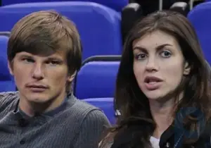 L'épouse d'Andrei Arshavin a annoncé qu'elle était en train de divorcer du footballeur