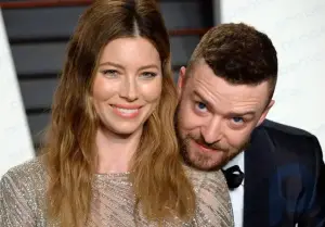 Sadakatsizlik söylentilerinin ardından Jessica Biel, Justin Timberlake'in arkadaşlarıyla buluşmasını yasakladı ve ev işlerini ona yükledi