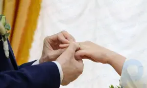 Wie viel kostet eine mittelgroße Hochzeit in Moskau?