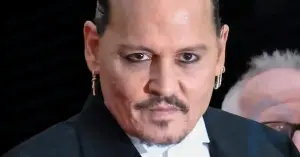 After the “cancellation”, Johnny Depp was greeted with a 7-minute standing ovation in Cannes - he could not hold back his tears