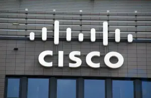 Ibratli bosim 1-chorak ko'rsatmalarining zaiflashishiga olib kelganidan keyin Cisco aktsiyalari qulab tushdi