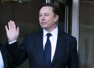 Elon Musk ha cambiado el nombre de Twitter a 'X': aquí está el patrimonio neto de Musk