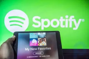 Les actions de Spotify chutent alors que les ventes chutent et que la perte s'accroît grâce aux efforts de réduction des coûts