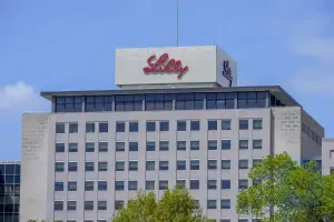 Ações da Eli Lilly atingem recorde após concluir duas aquisições