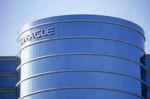 Les actions d'Oracle chutent après les ventes et les estimations sont erronées en raison d'une demande moindre