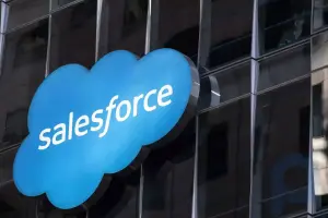Акции Salesforce подскочили по мере роста прибыли за счет сокращения затрат и развития искусственного интеллекта