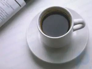 Urin riecht nach Kaffee: Ursachen, Behandlung und mehr