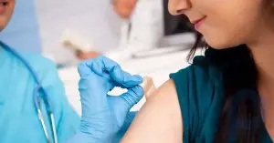 Best Time to Get Flu Shot Vaccine: Best Month, Time of Year