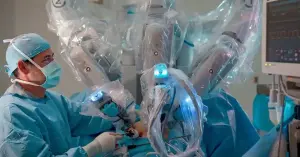 Robotik Histerektomi: Faydaları, Prosedürü, İyileşme ve Daha Fazlası
