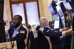 Markets News, 8 de noviembre de 2024: S&P 500 y Nasdaq amplían su repunte mientras el Dow y los rendimientos de los bonos del Tesoro petrolero retroceden