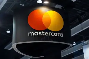 Mastercard supera previsões de ganhos à medida que gastos do consumidor impulsionam o volume de transações