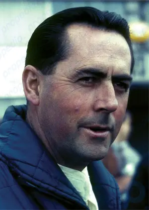 Jack Brabham: Piloto de carreras, ingeniero y propietario de un equipo australiano