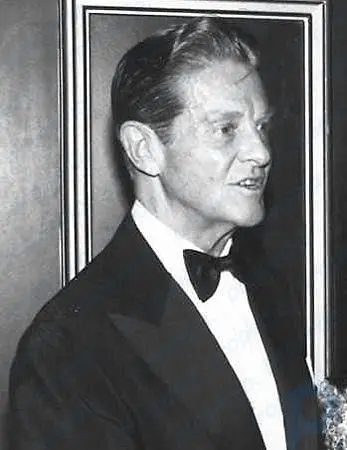 Robert Cummings: actor americano