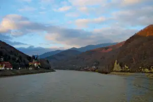 Olt-Fluss: Fluss, Rumänien