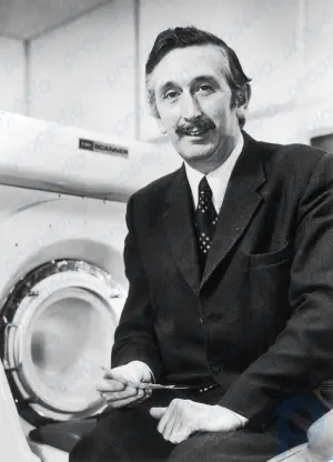 Sir Godfrey Newbold Hounsfield: British engineer