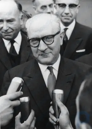 Guy Mollet: primer ministro de francia