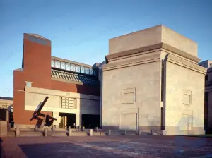 United States Holocaust Memorial Museum: museum, Washington, District of Columbia, United States