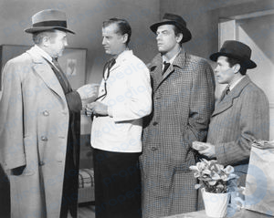 (Desde la izquierda) Broderick Crawford, Frank McClure y John Ireland en Todos los hombres del rey (1949).