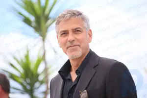 Jorj Kluni: Amerikalik aktyor va rejissyor