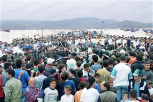コソボ紛争。バルカン半島の歴史 [1998–1999]