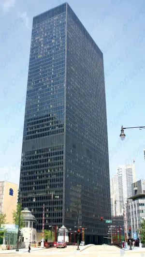 Plaza AMA: edificio, Chicago, Illinois, Estados Unidos