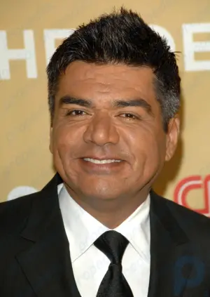Jorge López: Comediante, actor y presentador de programas de entrevistas estadounidense