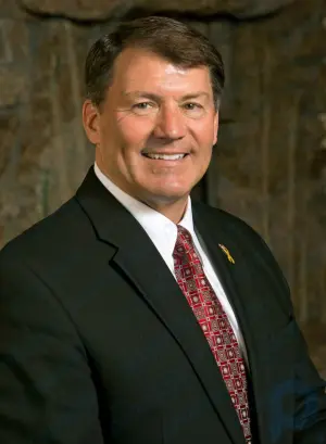 Mike Rounds: United States senator