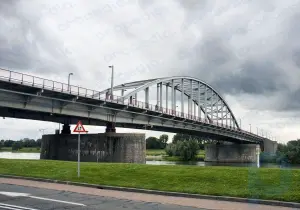 Мост Джона Фроста: мост, Арнем, Нидерланды