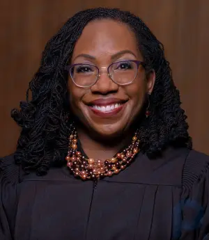 El camino de Ketanji Brown Jackson hacia la nominación a la Corte Suprema fue pavimentado por juezas negras pioneras