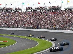 Warum findet das Indy 500 am Memorial-Day-Wochenende statt?