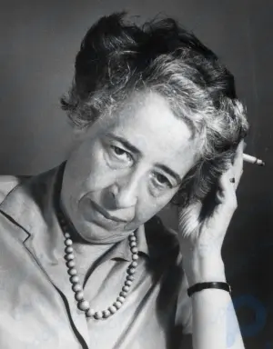 Xanna Arendt: Amerikalik siyosatshunos