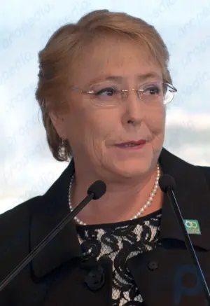Resumen de Michelle Bachelet: Conozca a Michelle Bachelet y su ascenso al poder como presidenta de Chile