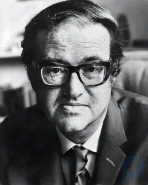 Señor John Mortimer: escritor y abogado británico
