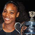 Serena Uilyams 2017-yilning 28-yanvarida Melburn shahrida (Avstraliya) Melburn Parkida 2017-yilgi Australian Open turnirining 13-kunida amerikalik Venera Uilyamsga qarshi ayollar o‘rtasidagi yakkalik finalida g‘alaba qozonganidan so‘ng Dafni Akhurst Trophy bilan suratga tushmoqda. (tennis, sport)