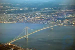 Akashi Kaikyo Bridge: bridge, Japan