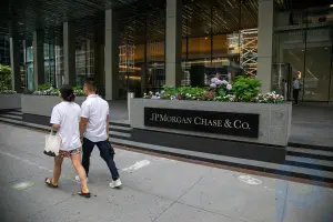 JPMorgan урегулировал обвинения SEC в нарушении закона об информаторах