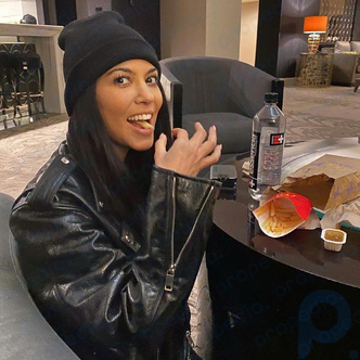 Peynirli sandviçler ve sonsuz kaçamak yemeği: Kardashian'ın şefi, nasıl çok yemek yiyip kilo vermeyi başardığının sırrını açıkladı