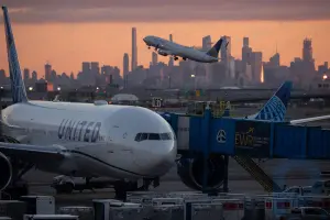 Las acciones de United Airlines se disparan después del sólido informe de ganancias del cuarto trimestre: niveles clave del gráfico a monitorear